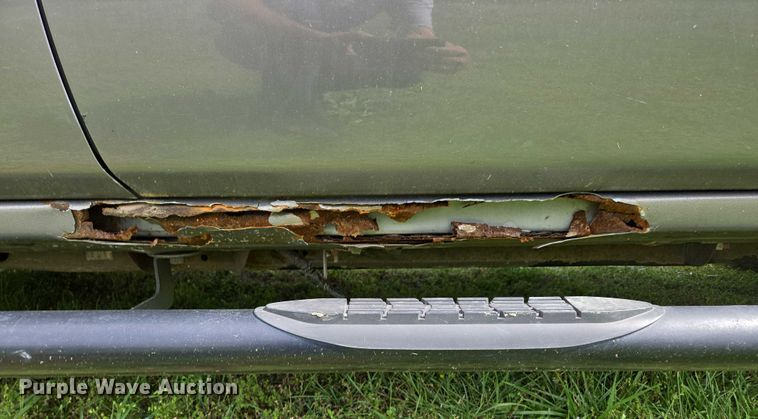 image for item EN3774 2017 Chevrolet Silverado 1500 Crew Cab pickup truck