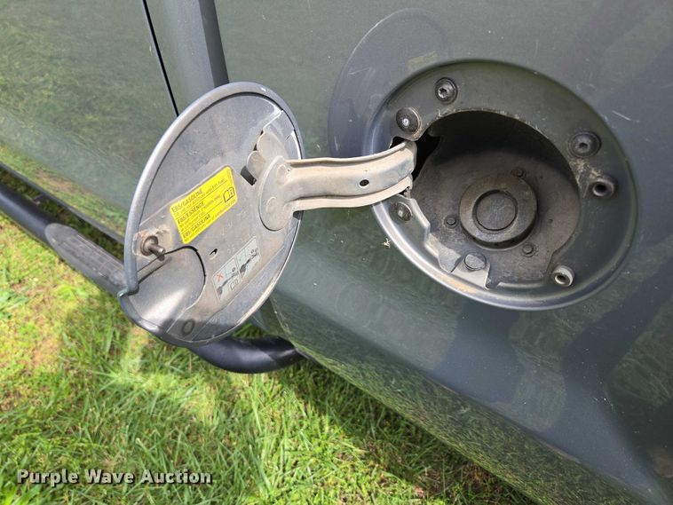 image for item EN3774 2017 Chevrolet Silverado 1500 Crew Cab pickup truck