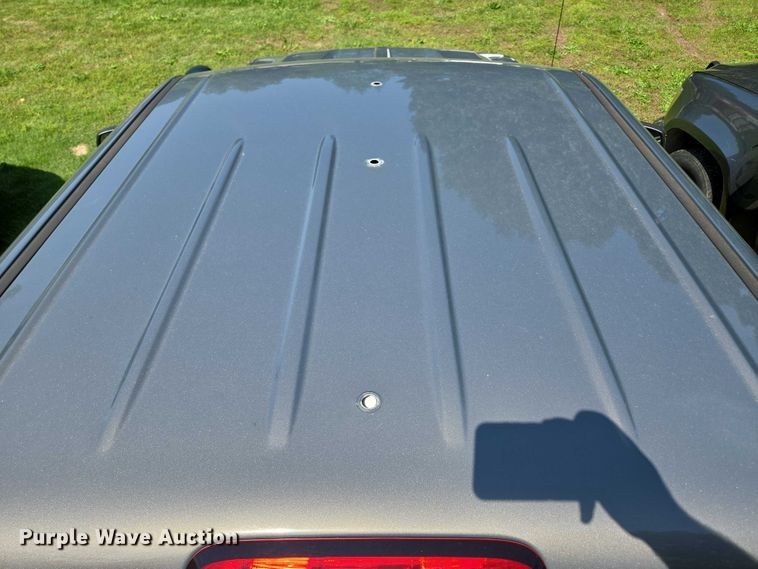 image for item EN3774 2017 Chevrolet Silverado 1500 Crew Cab pickup truck