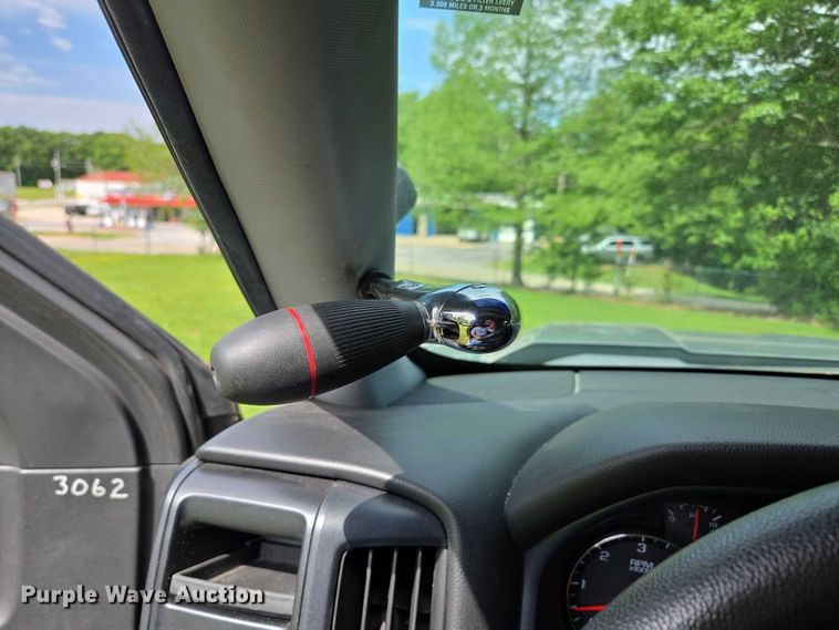 image for item EN3774 2017 Chevrolet Silverado 1500 Crew Cab pickup truck