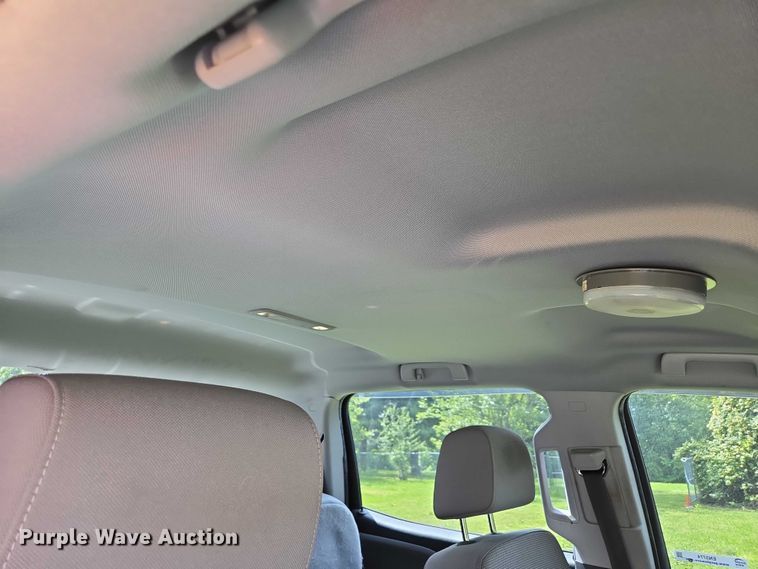 image for item EN3774 2017 Chevrolet Silverado 1500 Crew Cab pickup truck