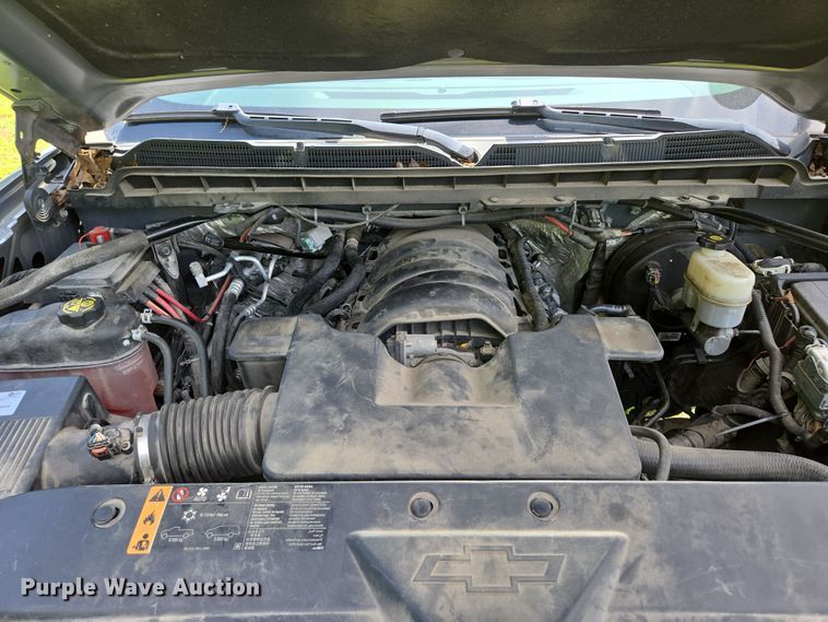 image for item EN3774 2017 Chevrolet Silverado 1500 Crew Cab pickup truck