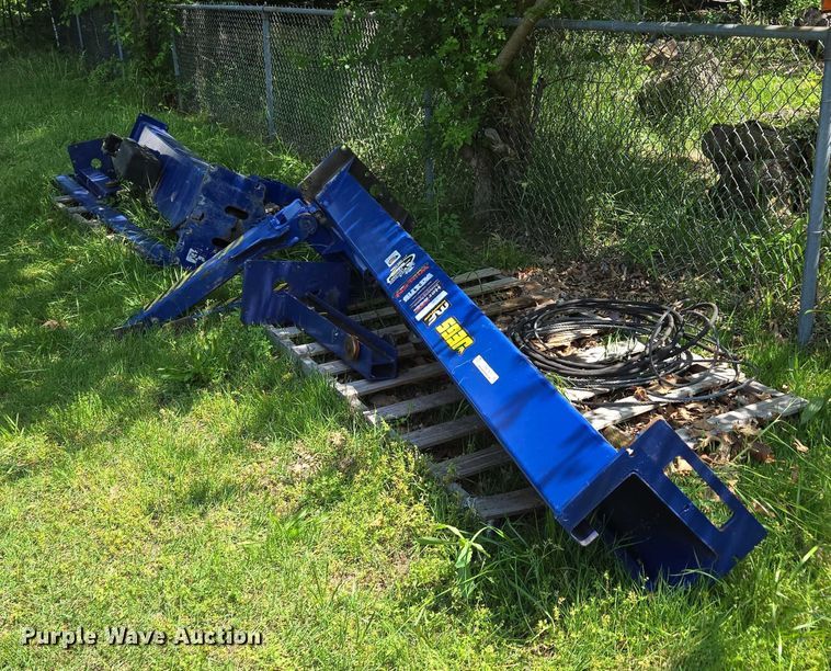 image for item EN3776 Automotive lift