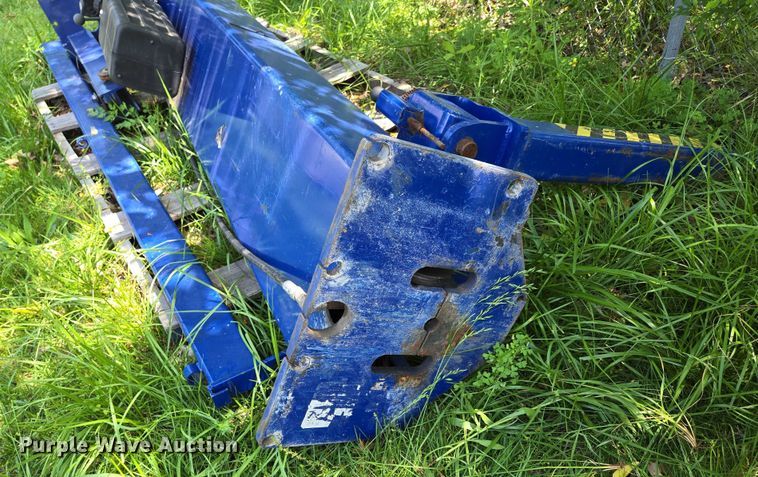 image for item EN3776 Automotive lift