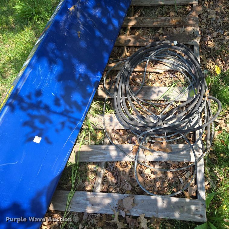 image for item EN3776 Automotive lift