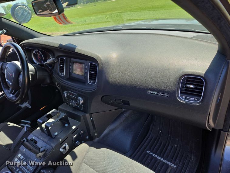 image for item EN8001 2016 Dodge Charger Police 