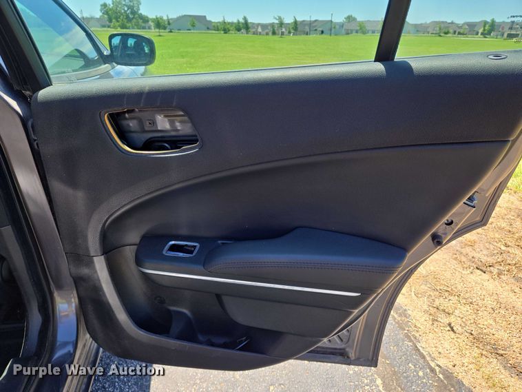 image for item EN8001 2016 Dodge Charger Police 