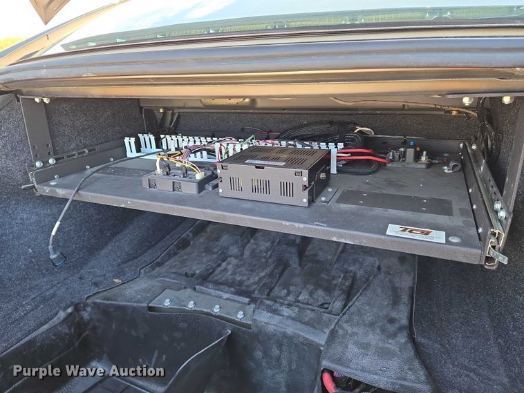 image for item EN8001 2016 Dodge Charger Police 