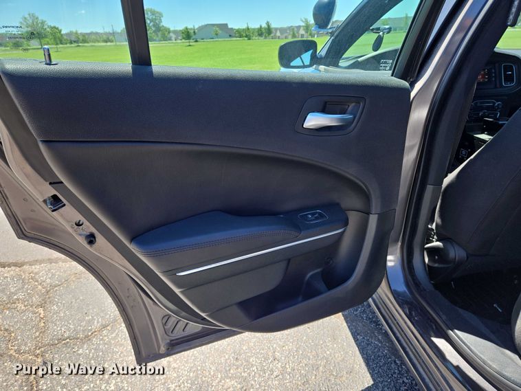 image for item EN8001 2016 Dodge Charger Police 