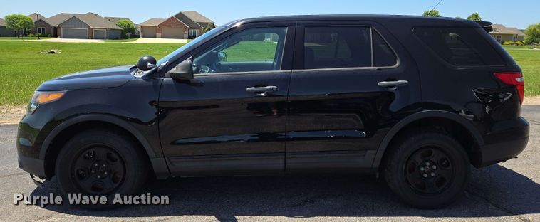 image for item EN8002 2015 Ford  Explorer Police Interceptor SUV