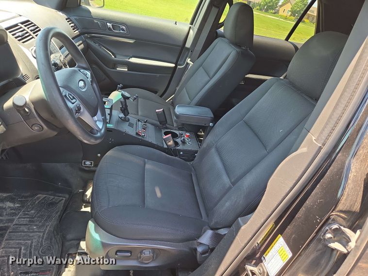 image for item EN8002 2015 Ford  Explorer Police Interceptor SUV