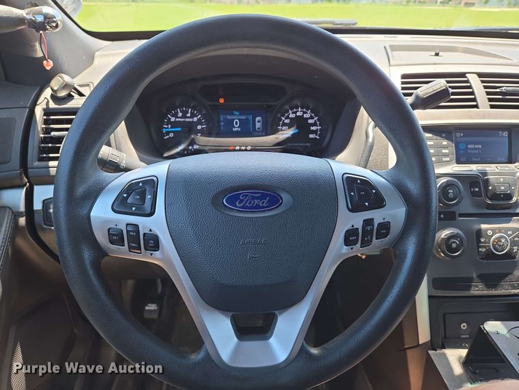 image for item EN8002 2015 Ford  Explorer Police Interceptor SUV