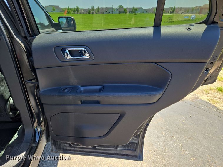 image for item EN8002 2015 Ford  Explorer Police Interceptor SUV