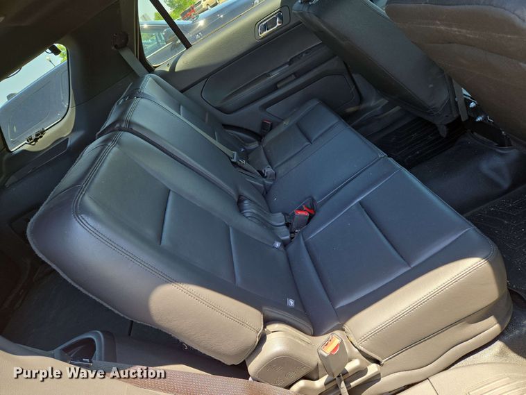 image for item EN8002 2015 Ford  Explorer Police Interceptor SUV