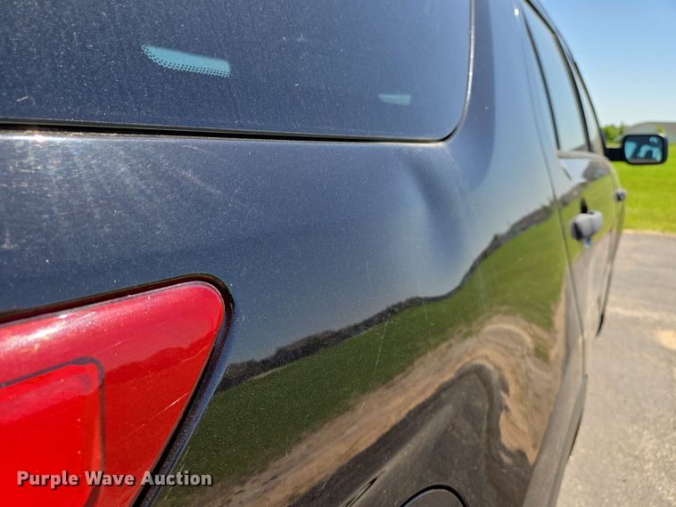 image for item EN8003 2017 Ford Explorer Police Interceptor SUV