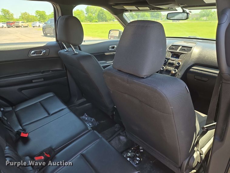 image for item EN8003 2017 Ford Explorer Police Interceptor SUV