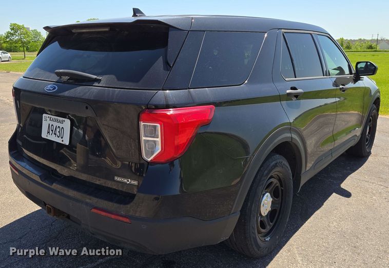 image for item EN8004 2020 Ford  Explorer Police Interceptor SUV