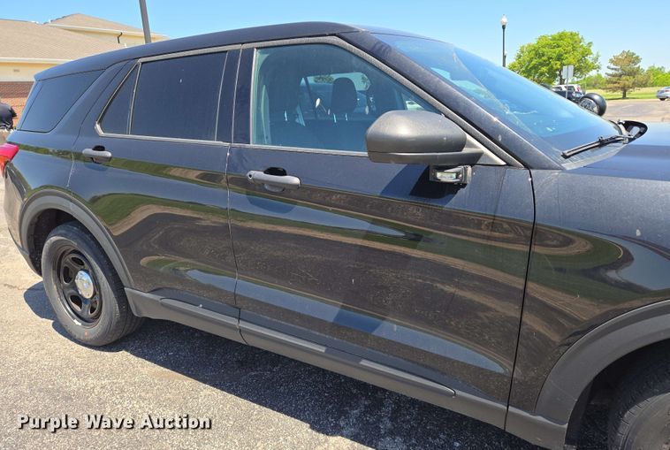 image for item EN8004 2020 Ford  Explorer Police Interceptor SUV