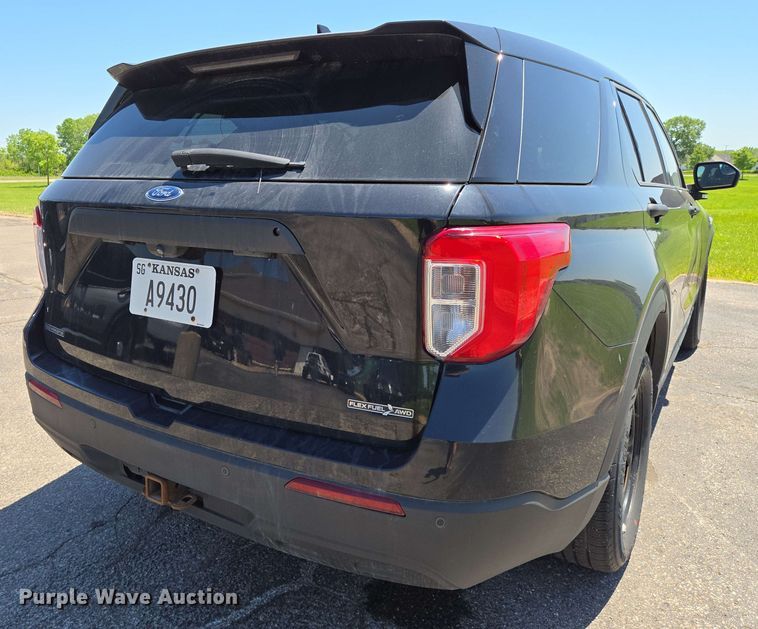 image for item EN8004 2020 Ford  Explorer Police Interceptor SUV