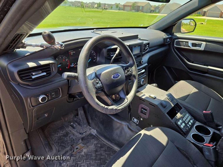 image for item EN8004 2020 Ford  Explorer Police Interceptor SUV