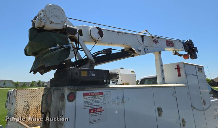 image for item EN8005 2007 Ford  F550 utility / service truck