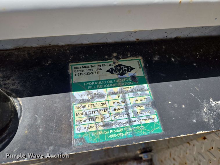 image for item EN8005 2007 Ford  F550 utility / service truck