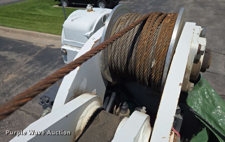 image for item EN8005 2007 Ford  F550 utility / service truck