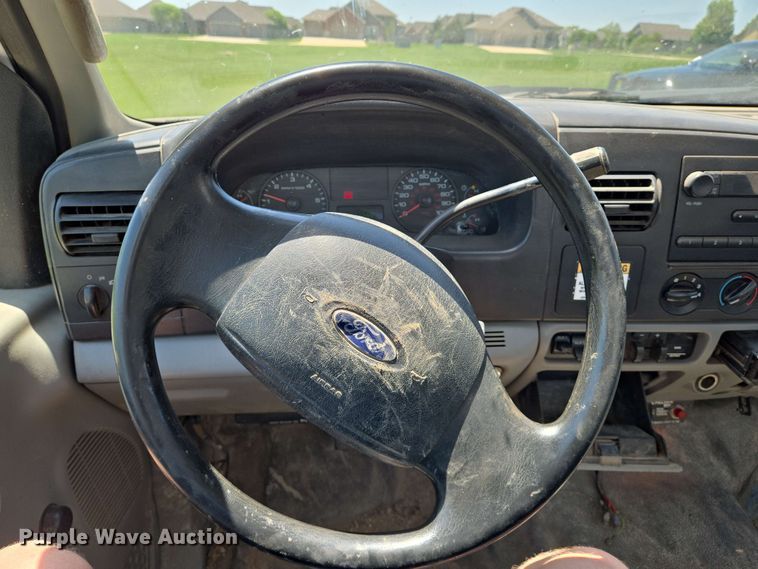 image for item EN8005 2007 Ford  F550 utility / service truck