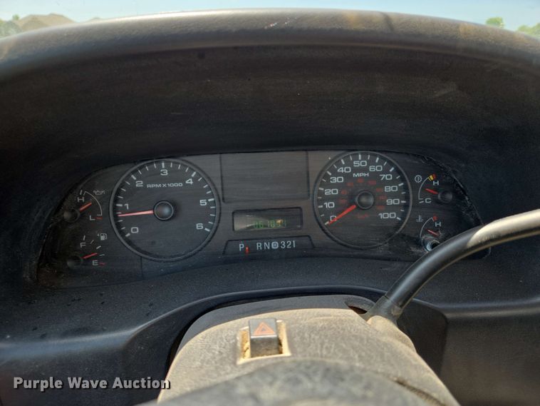 image for item EN8005 2007 Ford  F550 utility / service truck