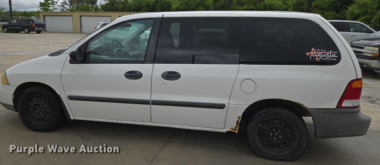 image for item EN8017 2002 Ford Windstar LX van