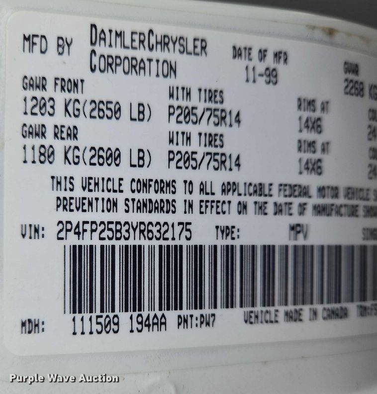 image for item EN8018 2000 Plymouth Voyager  van