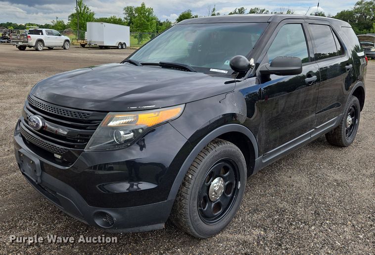 image for item EN8022 2013 Ford Explorer Police SUV
