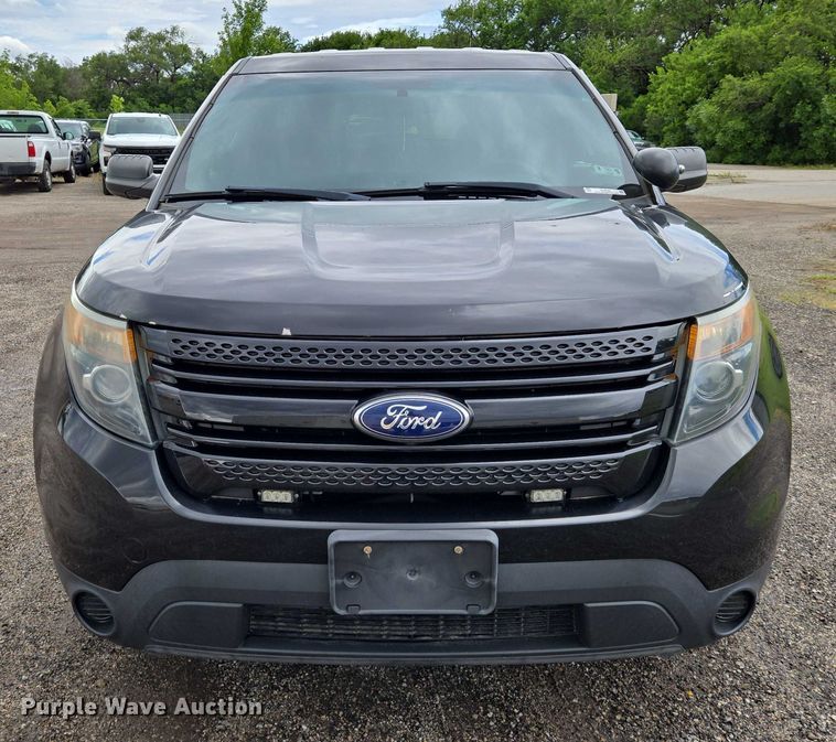 image for item EN8022 2013 Ford Explorer Police SUV