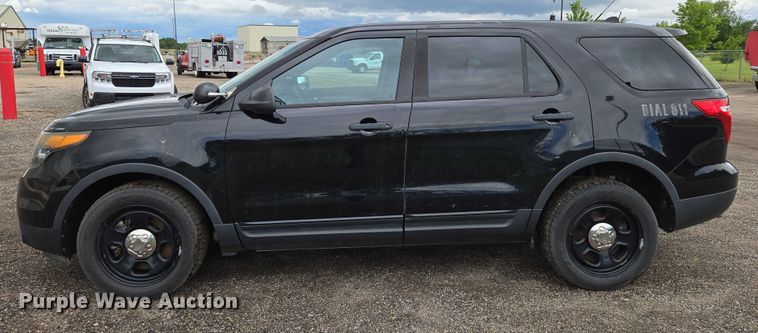 image for item EN8022 2013 Ford Explorer Police SUV