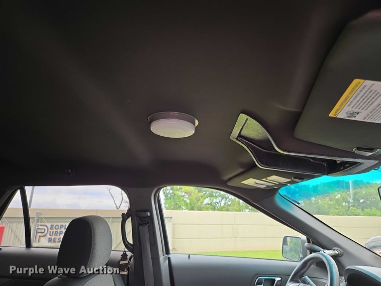 image for item EN8022 2013 Ford Explorer Police SUV