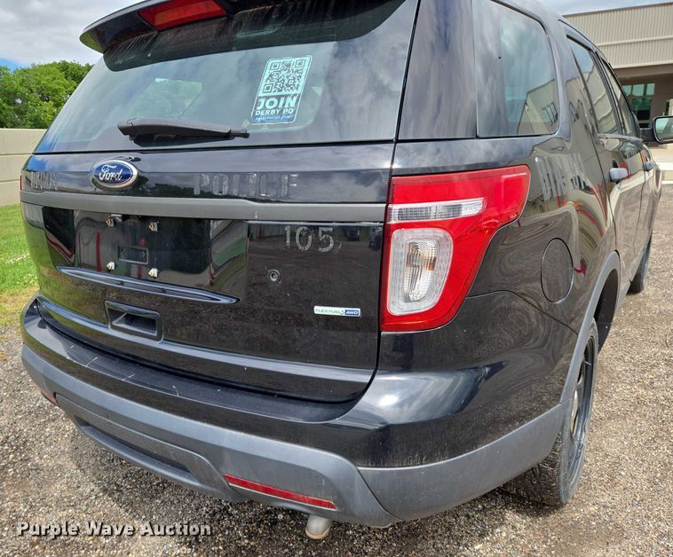 image for item EN8023 2014 Ford  Explorer Police SUV