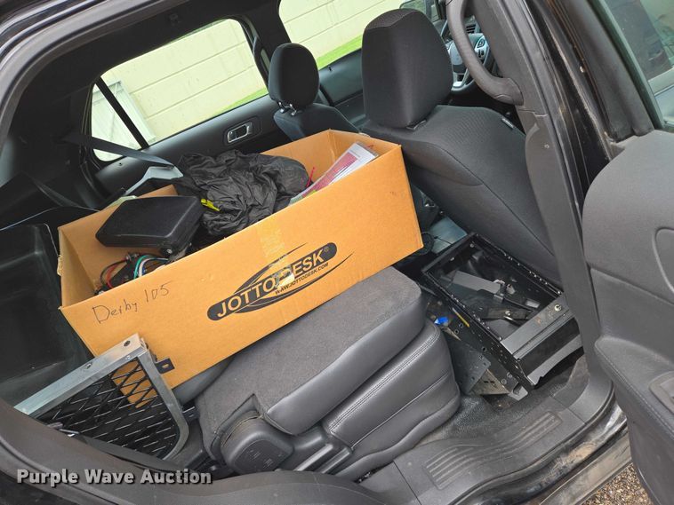 image for item EN8023 2014 Ford  Explorer Police SUV