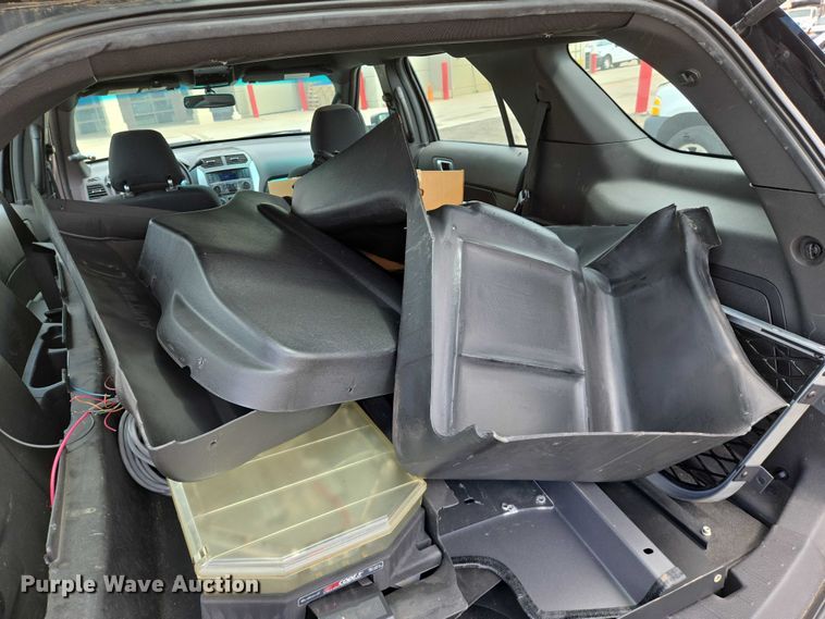 image for item EN8023 2014 Ford  Explorer Police SUV