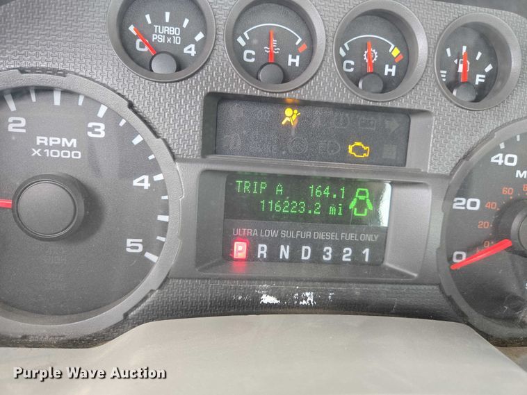 image for item EN8024 2008 Ford F250 Super Duty XL pickup truck