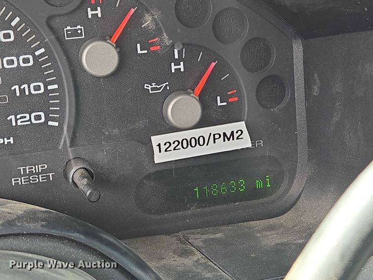 image for item EN8027 2005 Ford Explorer SUV