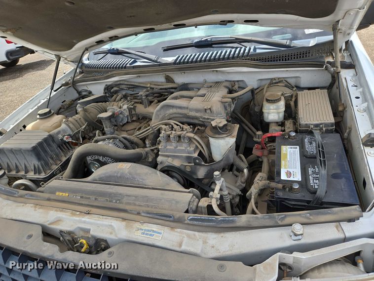 image for item EN8027 2005 Ford Explorer SUV