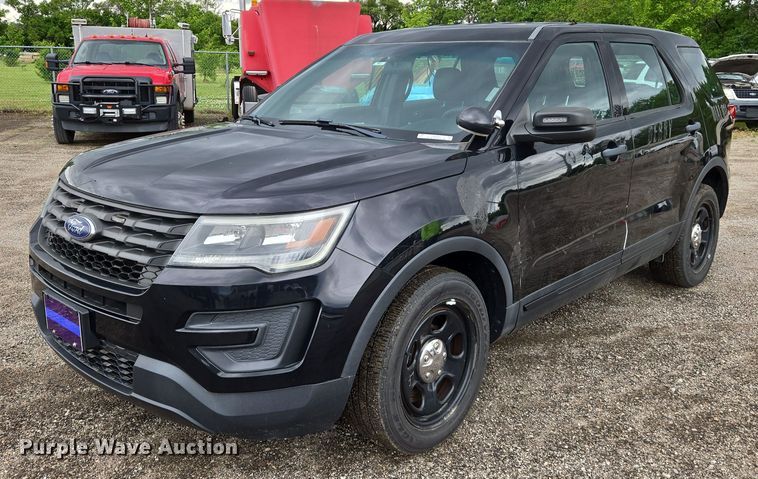 image for item EN8028 2016 Ford  Explorer Police Interceptor SUV