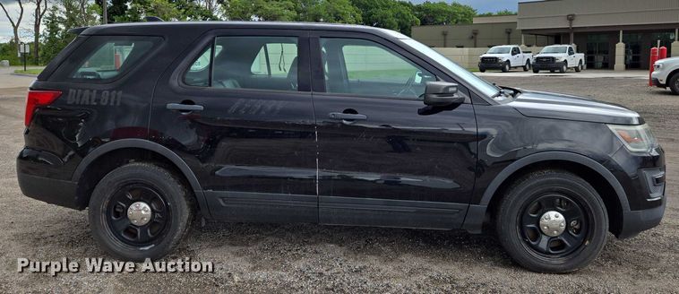 image for item EN8028 2016 Ford  Explorer Police Interceptor SUV