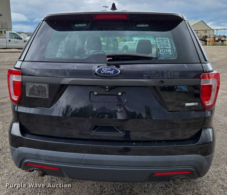 image for item EN8028 2016 Ford  Explorer Police Interceptor SUV