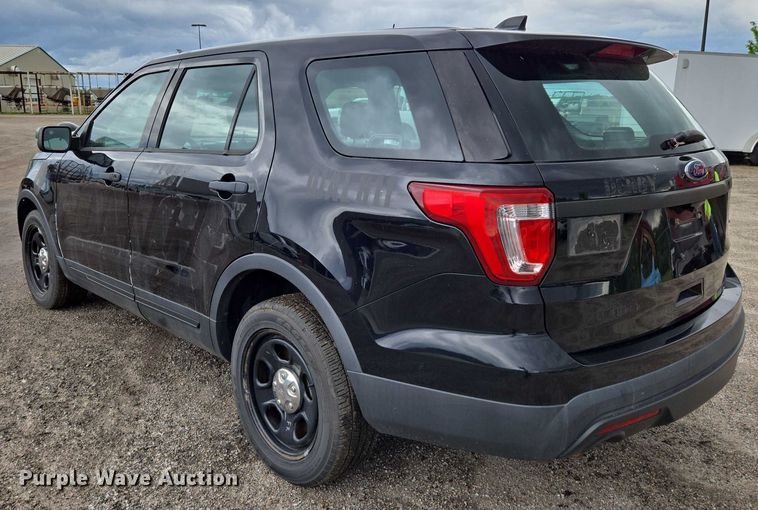image for item EN8028 2016 Ford  Explorer Police Interceptor SUV