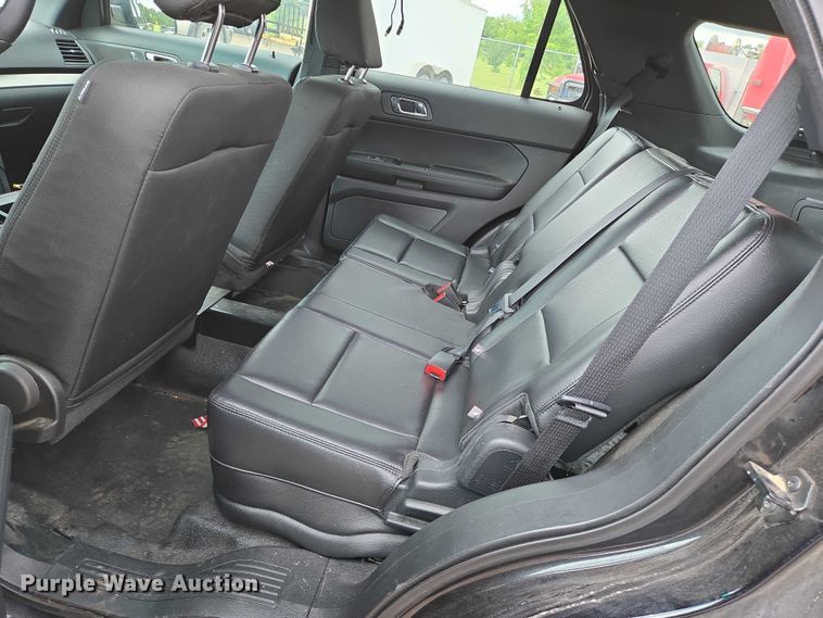 image for item EN8028 2016 Ford  Explorer Police Interceptor SUV