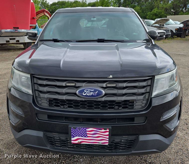 image for item EN8029 2016 Ford Explorer Police Interceptor SUV