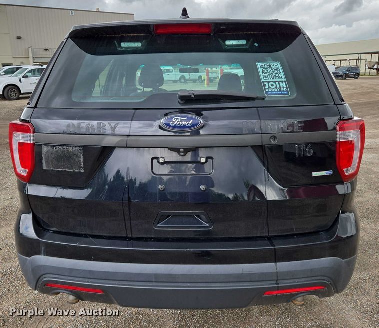 image for item EN8029 2016 Ford Explorer Police Interceptor SUV