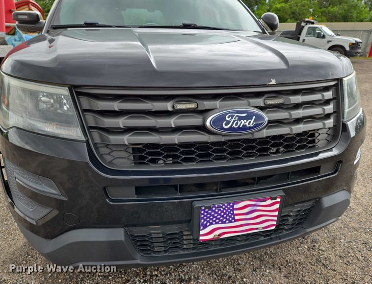 image for item EN8029 2016 Ford Explorer Police Interceptor SUV