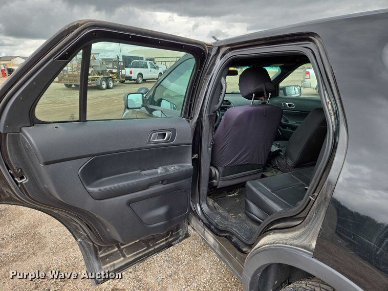 image for item EN8029 2016 Ford Explorer Police Interceptor SUV
